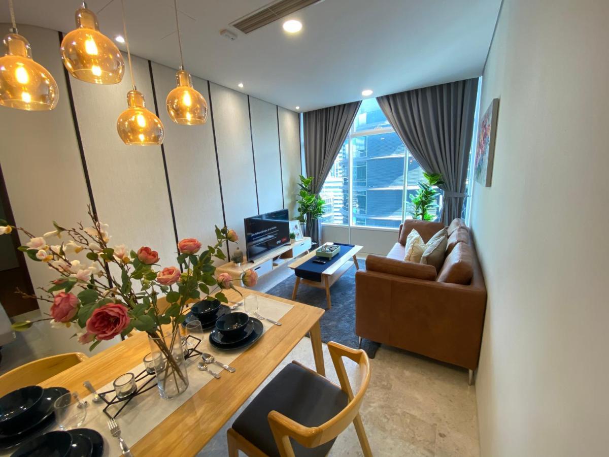 Sky Suites Klcc By Genesis กัวลาลัมเปอร์ ภายนอก รูปภาพ