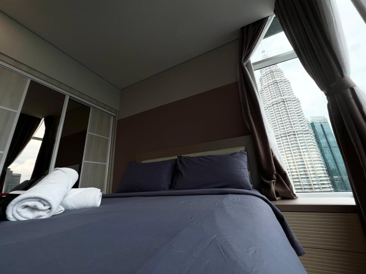 Sky Suites Klcc By Genesis กัวลาลัมเปอร์ ภายนอก รูปภาพ